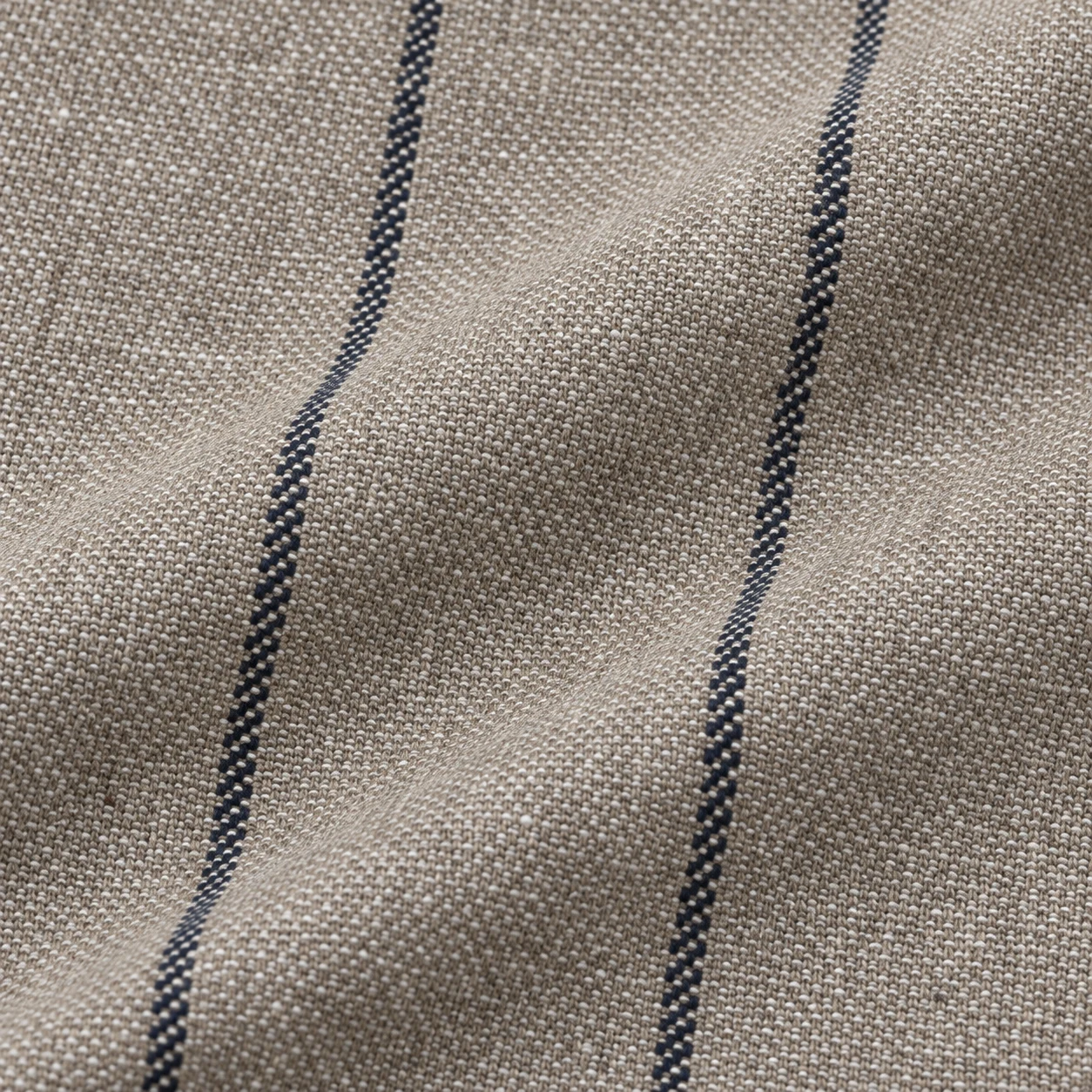 Summer · Fine Navy Stripe 面料参考