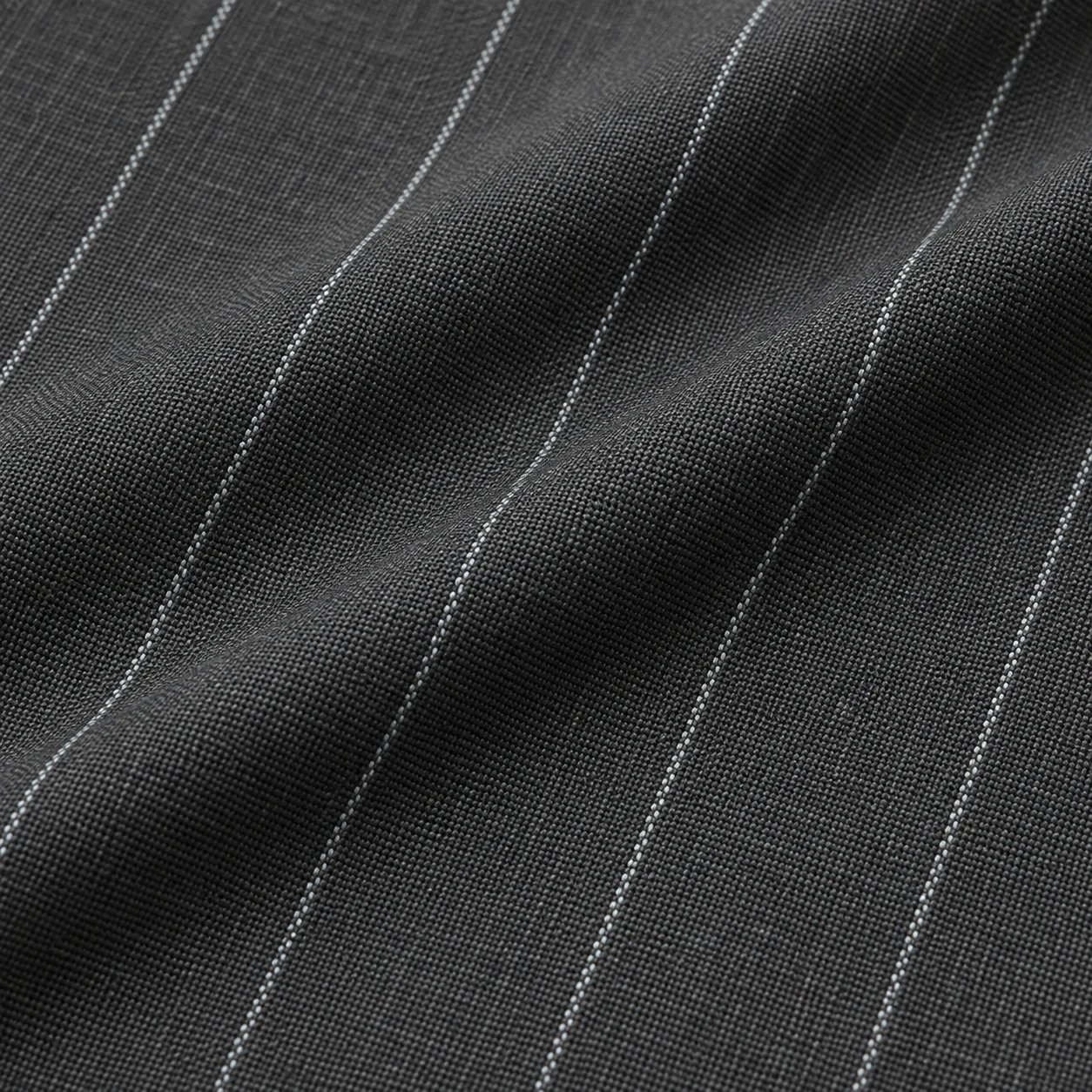 1663 · Graphite Stripe 面料参考